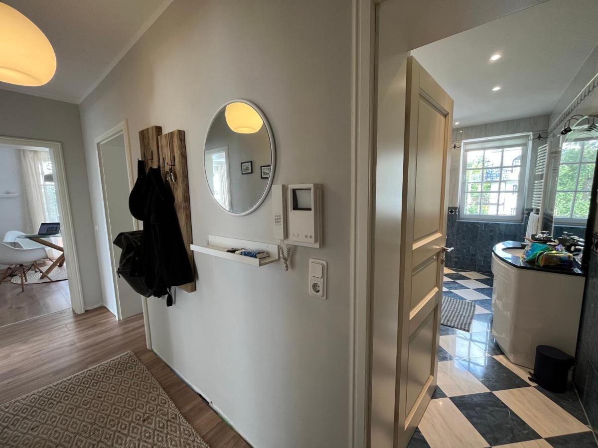 Traumwohnung Mit Stadthafen-Panorama! Zwei Schlafzimmer, Parkplatz Rostock Ngoại thất bức ảnh